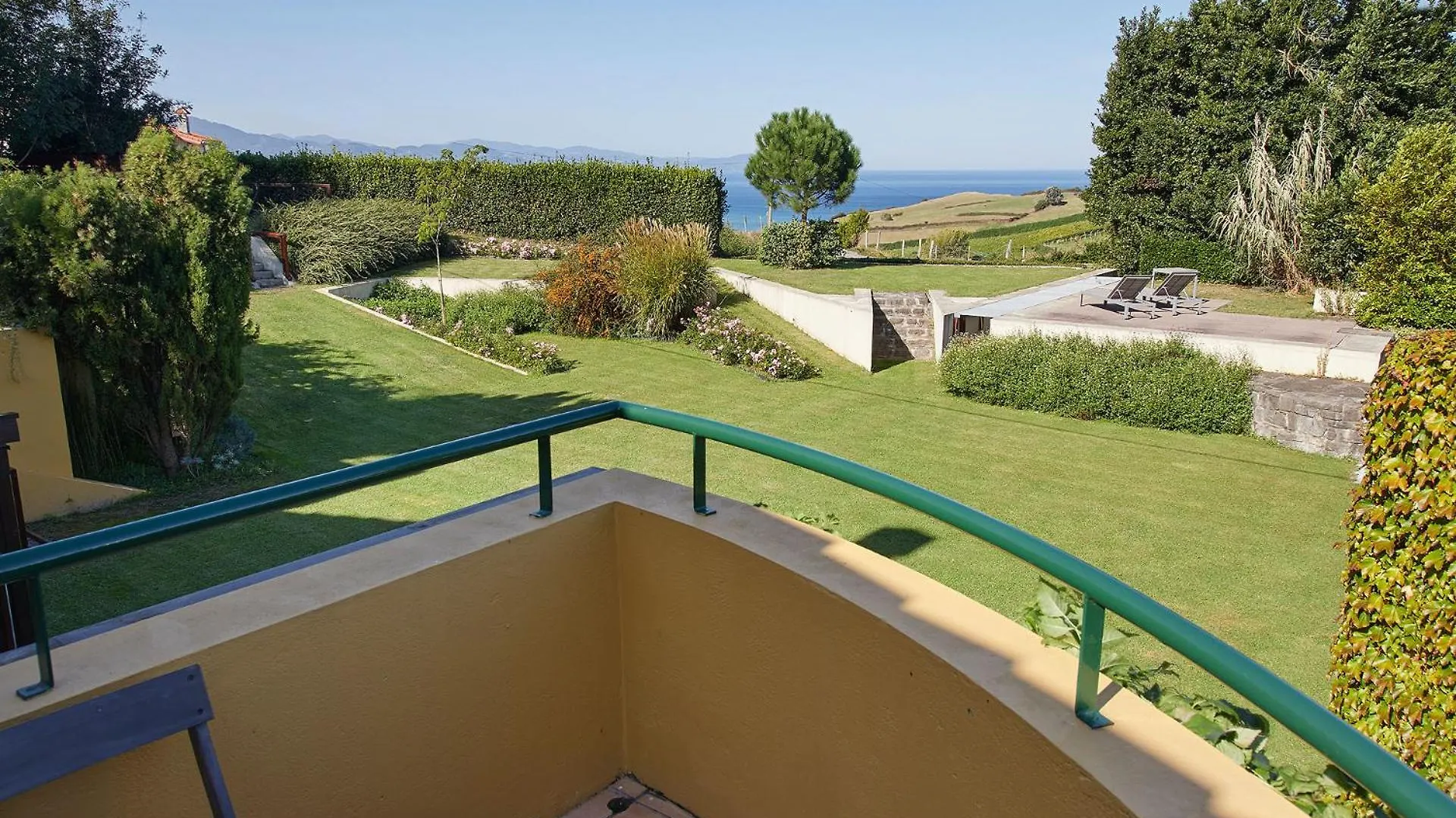 Aterian Altamira Villa Getaria Spain